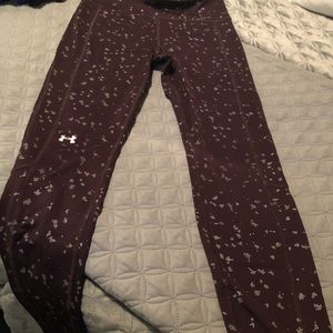 Under Armour Pants - Under armour size small Under Armour Pants - Under armour size small